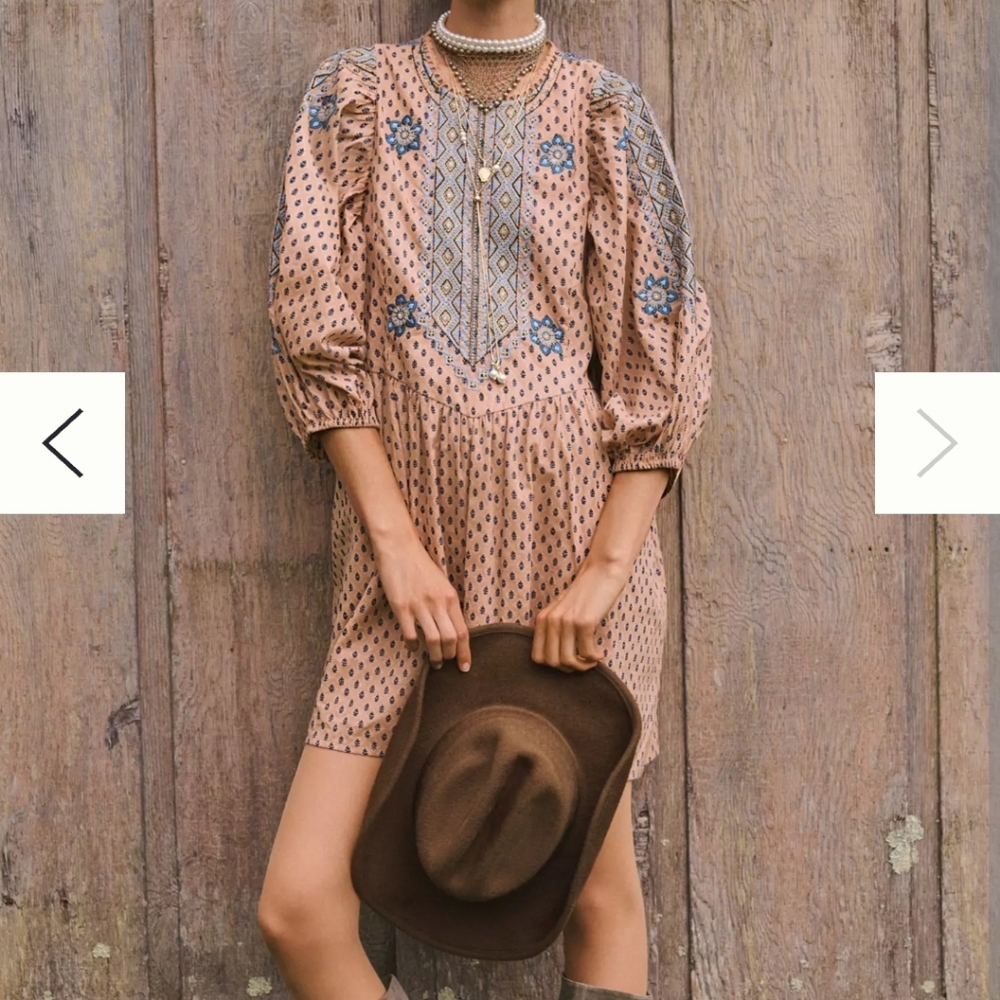 Anthropologie Embroidered Top with Blue and Gold Accents - Picture 7 of 11
